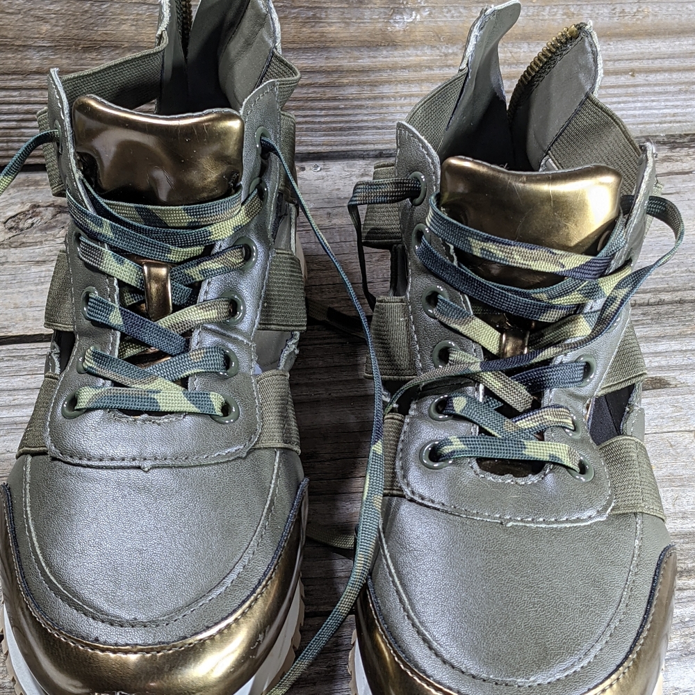 Steven Madden sandals,w7.5, green 🪖 - Picture 7 of 8